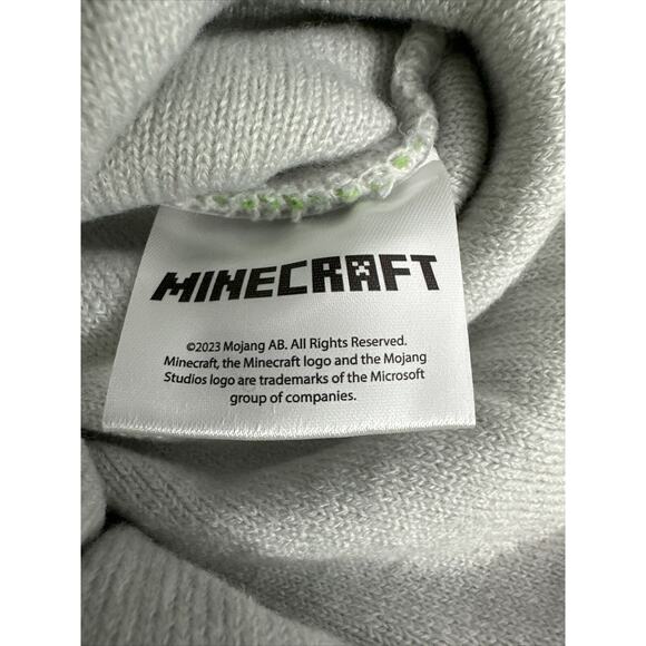 Minecraft Embroidered Green Gray Check Cuffed Beanie New - Picture 6 of 8
